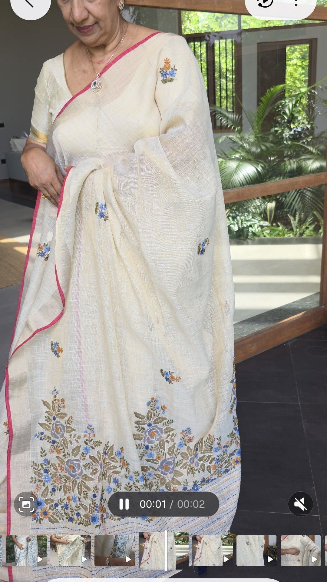 Tissuelinen saree DW178