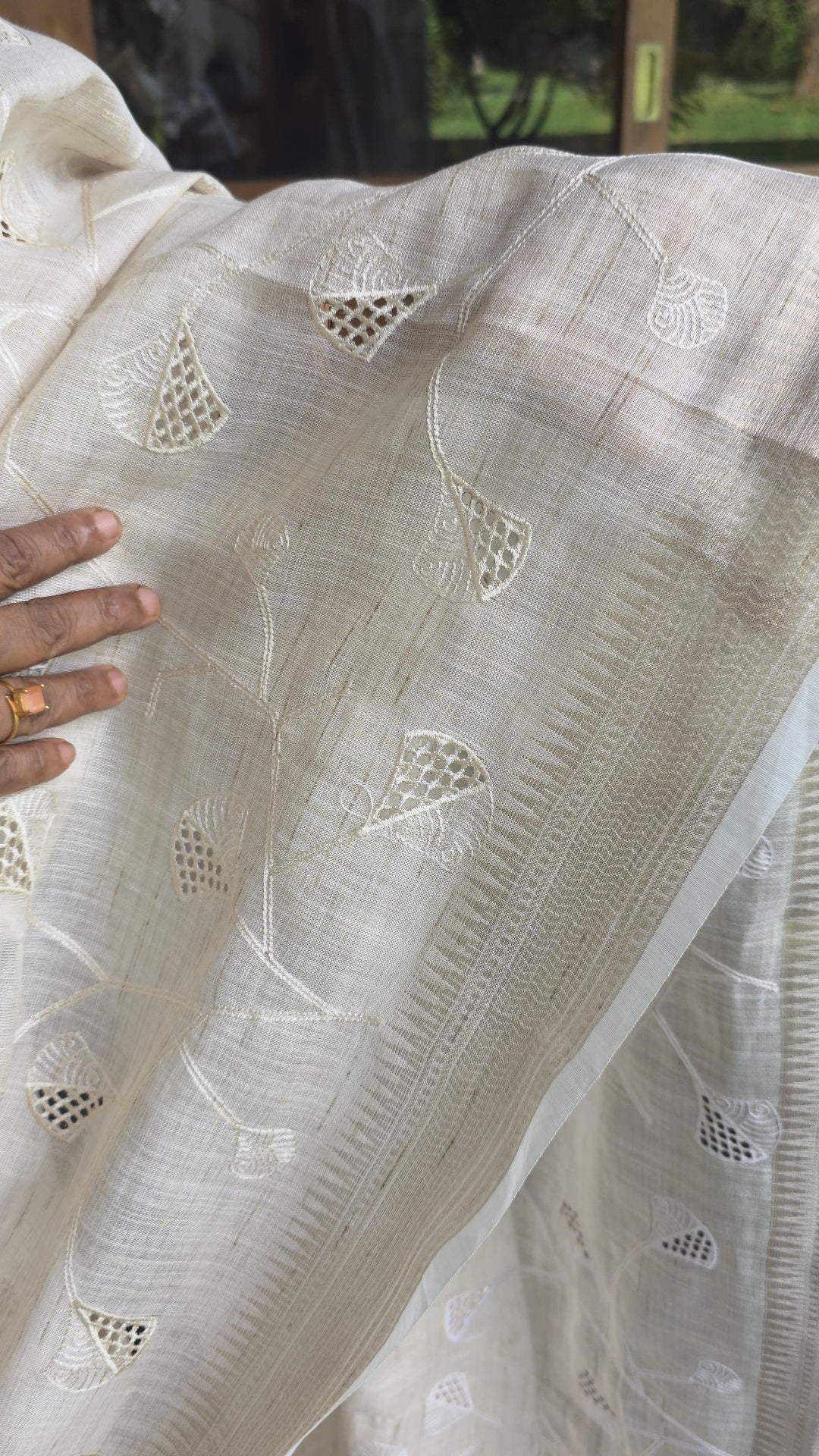 Linen Tissue saree CH23